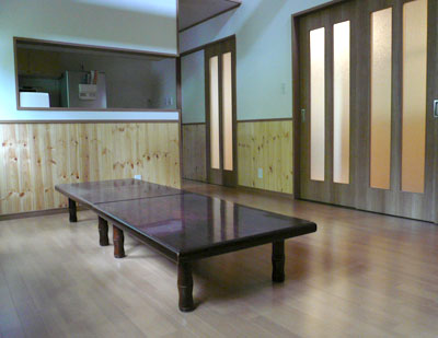 ���r���O